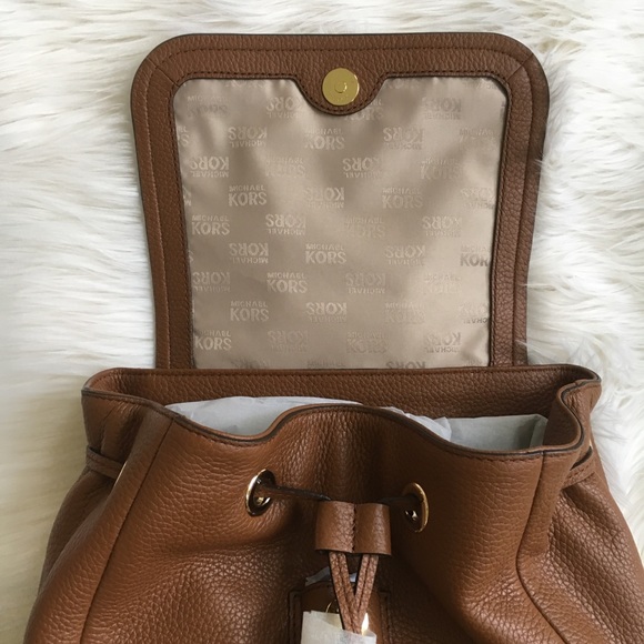 New! Michael Kors backpack purse - Picture 4 of 11